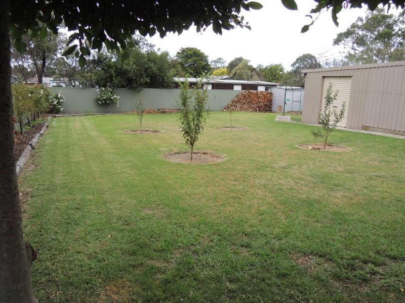 6 Mills Street, Heyfield VIC 3858