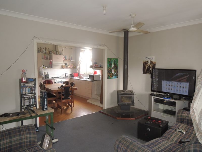 18 Mills Street, Heyfield VIC 3858