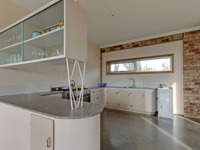 15 Aubreys Road, Seaton VIC 3858