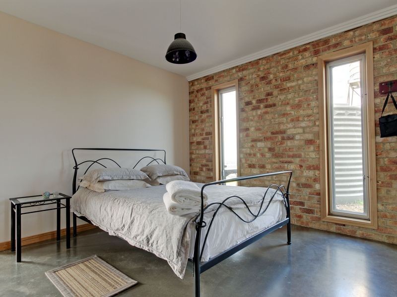 15 Aubreys Road, Seaton VIC 3858