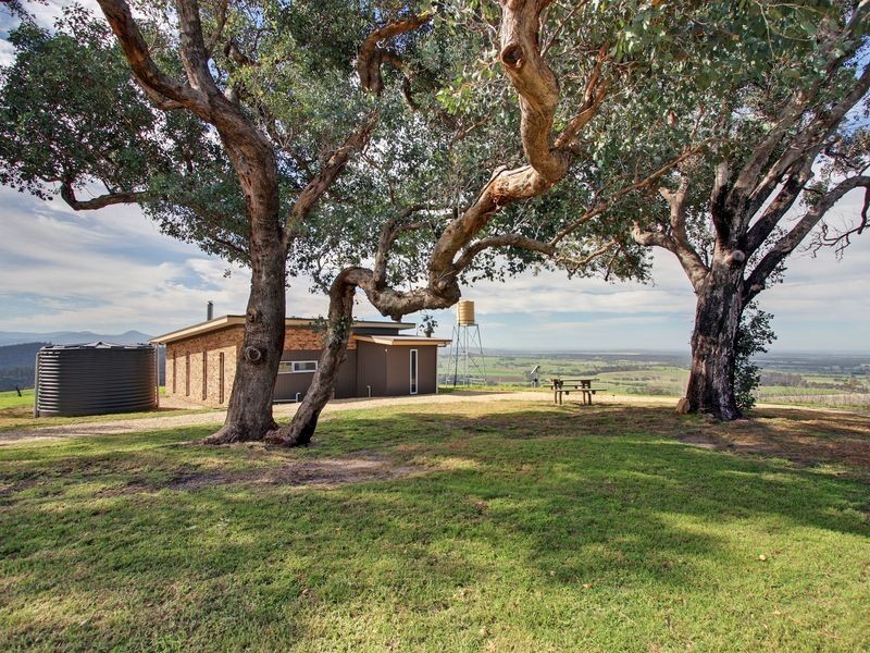 15 Aubreys Road, Seaton VIC 3858