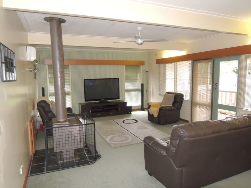 58 Macfarlane Street, Heyfield VIC 3858