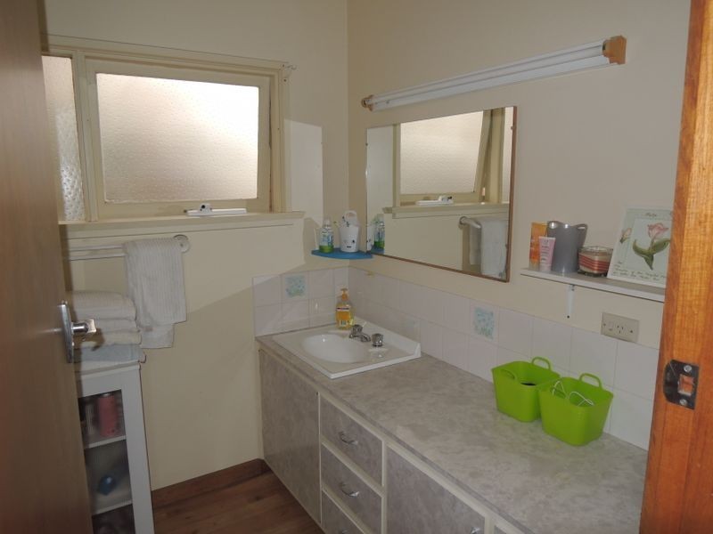 58 Macfarlane Street, Heyfield VIC 3858