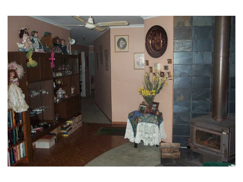 34 Narrobuk Street, Coongulla VIC 3860