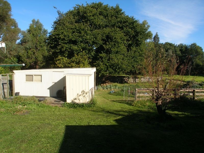 2 Macfarlane Street, Heyfield VIC 3858