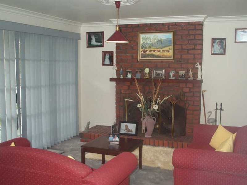 1 Nerrigundah Drive, Glenmaggie VIC 3858