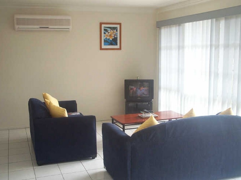 1 Nerrigundah Drive, Glenmaggie VIC 3858