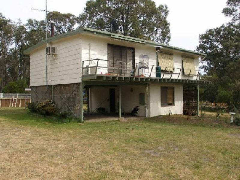 7 Nerrigundah Drive, Glenmaggie VIC 3858