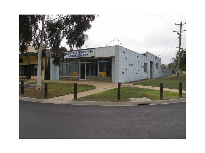 81 Temple Street, Heyfield VIC 3858