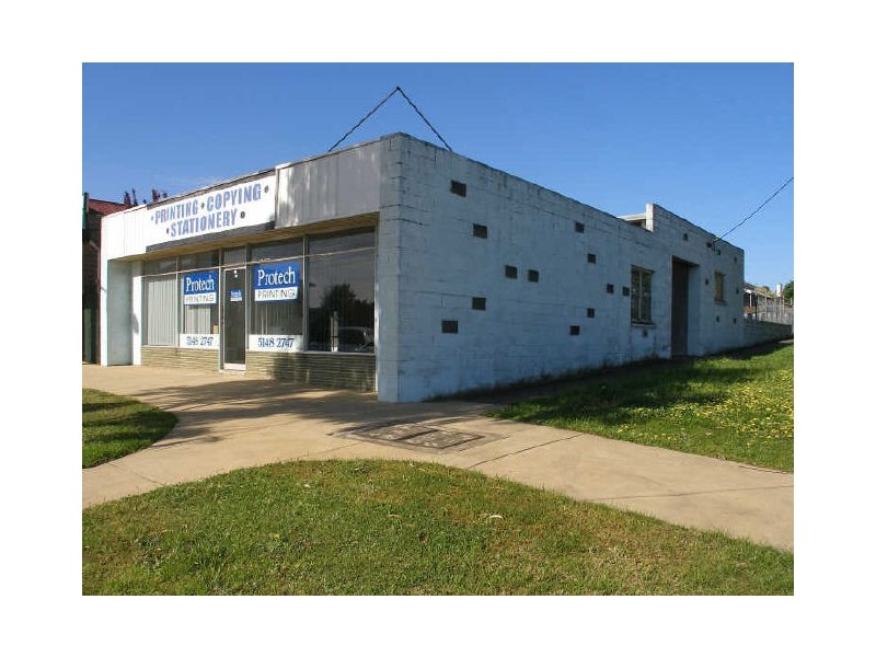 81 Temple Street, Heyfield VIC 3858