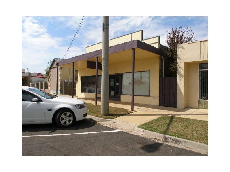 81 Temple Street, Heyfield VIC 3858