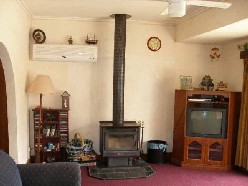 39 Nerrigundah Drive, Glenmaggie VIC 3858