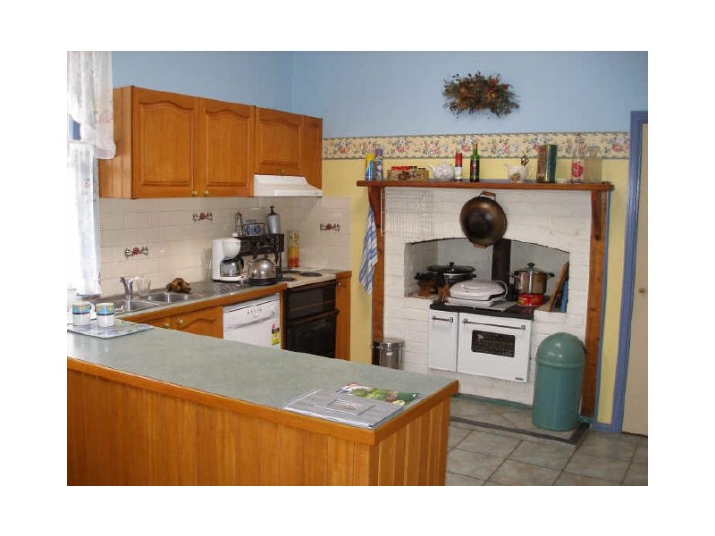 29 Bruce Street, Heyfield VIC 3858