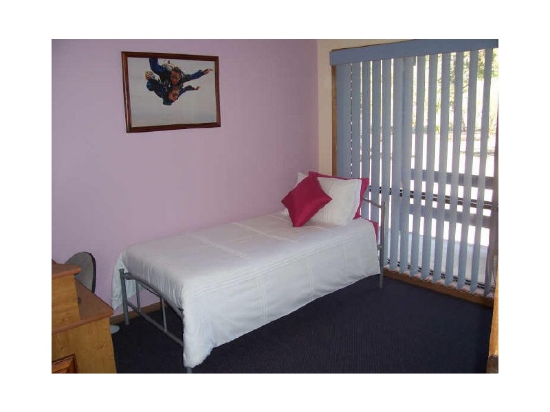 18 Nerrigundah Drive, Glenmaggie VIC 3858