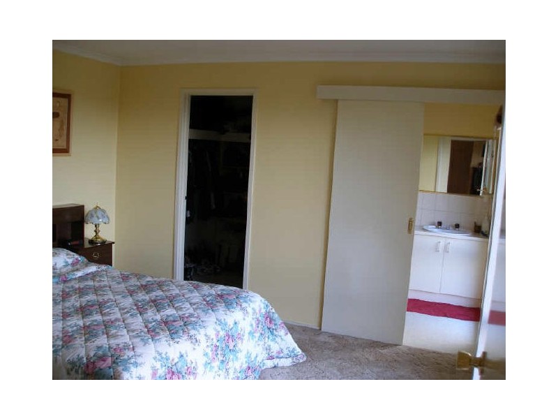 134 Mustons Lane, Heyfield VIC 3858