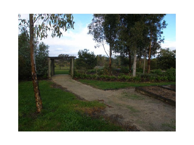 134 Mustons Lane, Heyfield VIC 3858