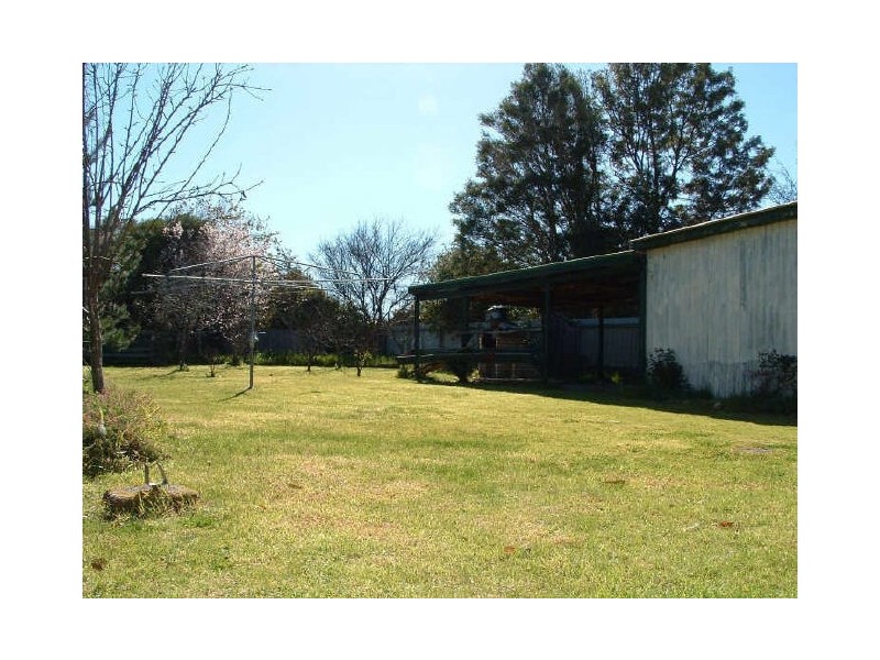 19 Bruce Street, Heyfield VIC 3858