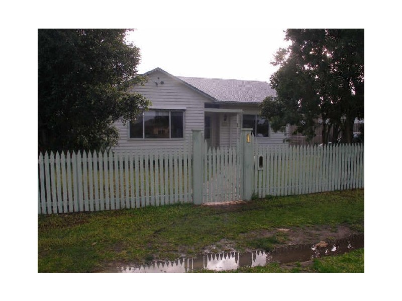 1 Anderson Street, Heyfield VIC 3858