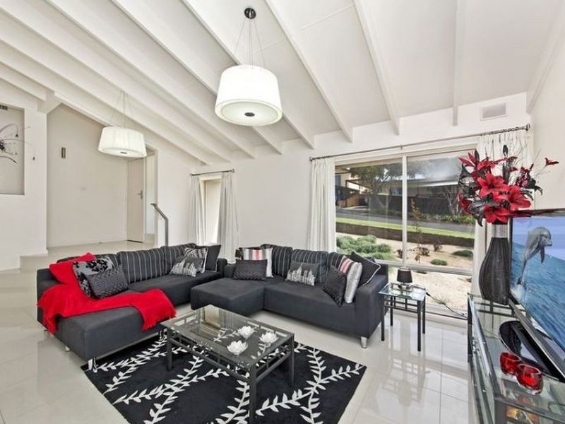 83 Valley View Drive, Highbury SA 5089