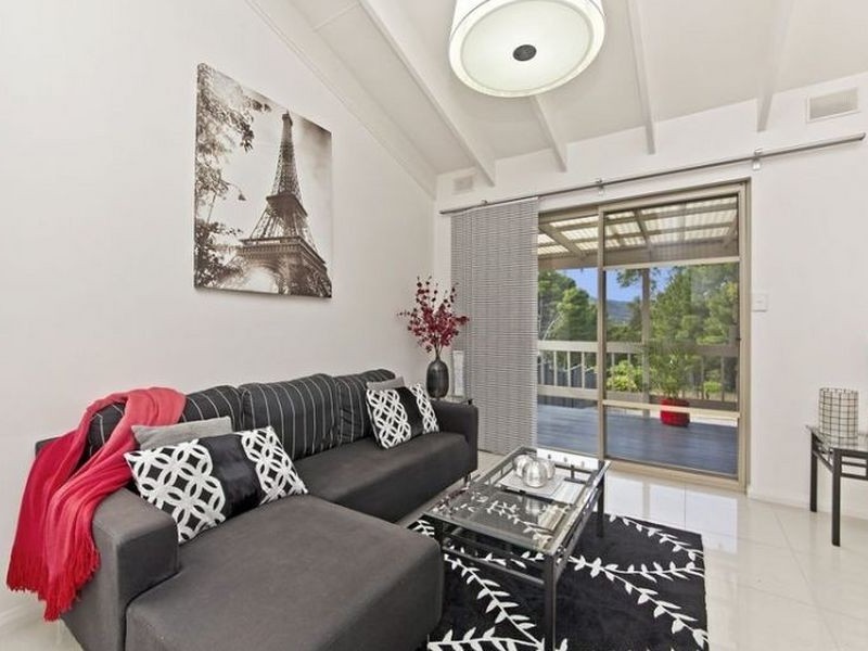 83 Valley View Drive, Highbury SA 5089