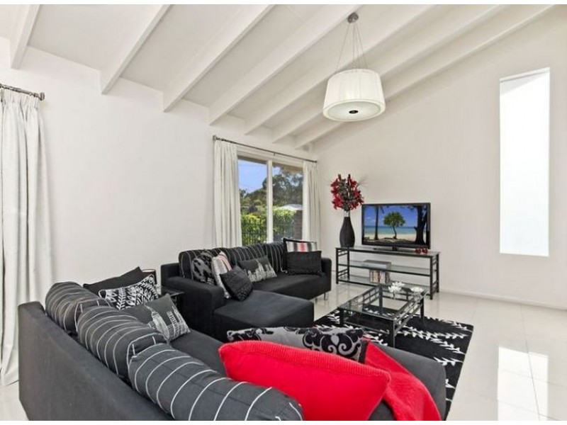 83 Valley View Drive, Highbury SA 5089