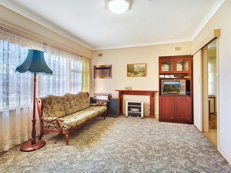 32 Sleep Road, Para Hills SA 5096