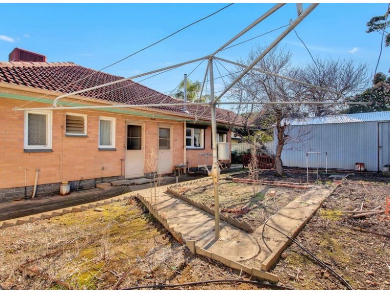 32 Sleep Road, Para Hills SA 5096