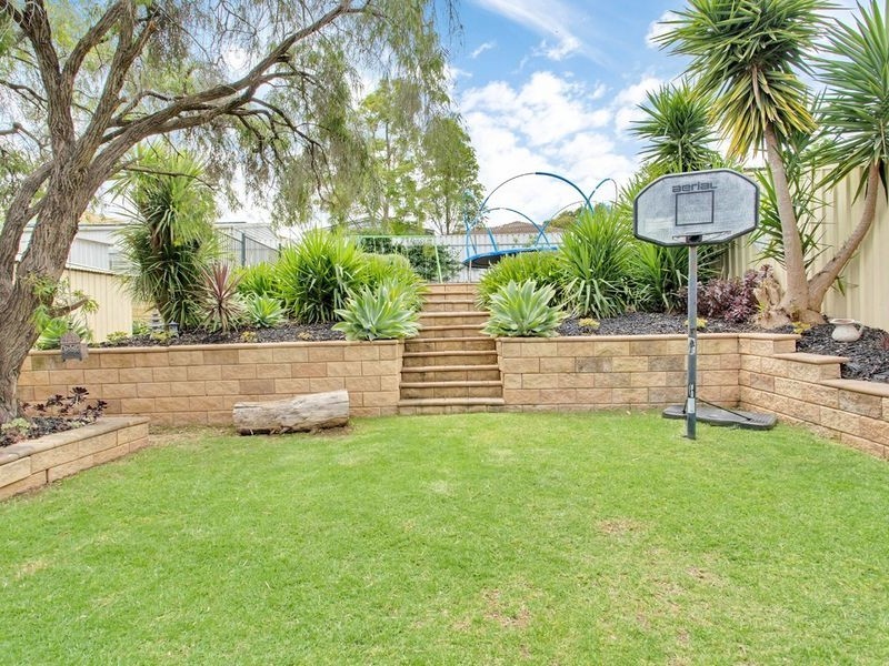 12 Linden Road, Highbury SA 5089