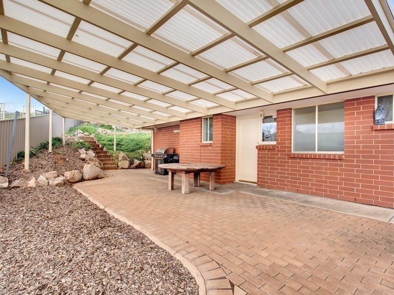 15 Cambridge Terrace, Hillbank SA 5112