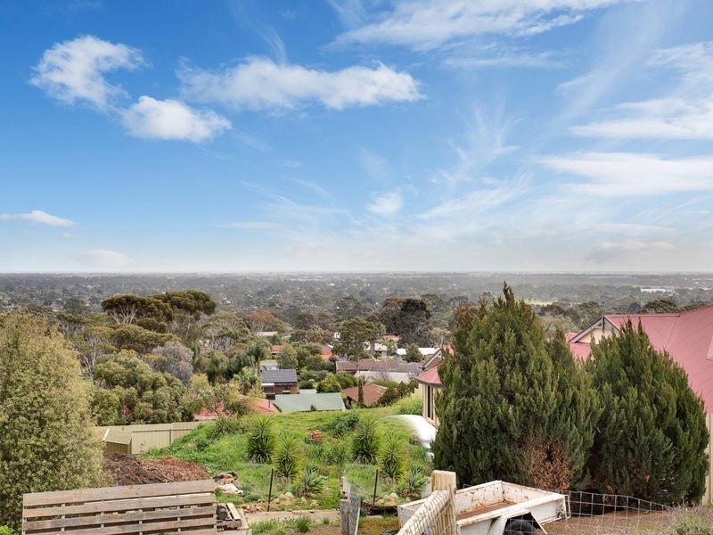 15 Cambridge Terrace, Hillbank SA 5112