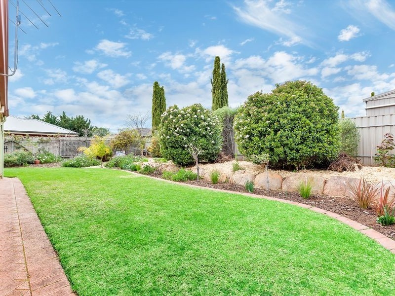 6 Gleeson Grove, Evanston Park SA 5116