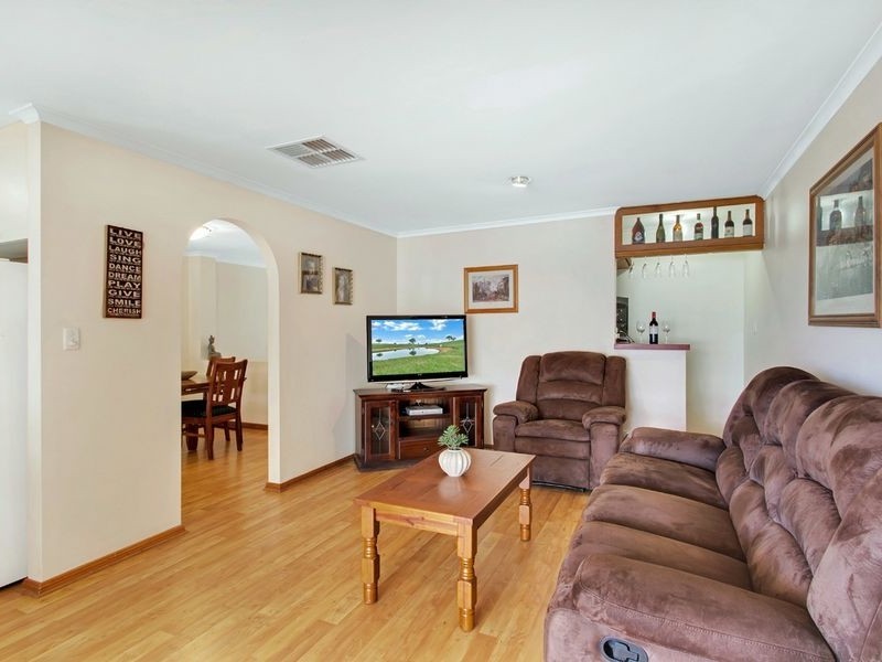 31 Mayfred Avenue, Hope Valley SA 5090