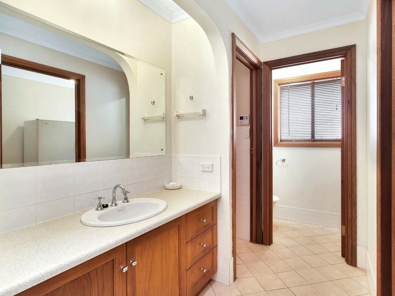 31 Mayfred Avenue, Hope Valley SA 5090