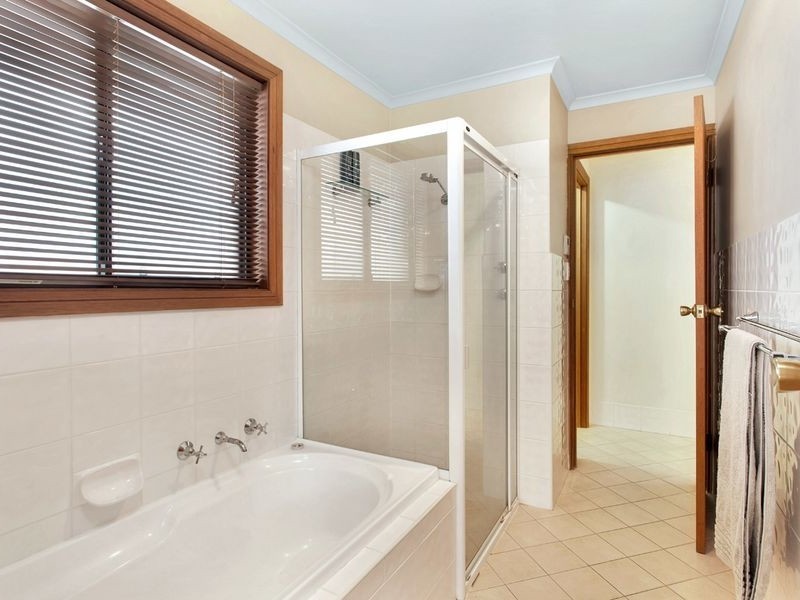 31 Mayfred Avenue, Hope Valley SA 5090