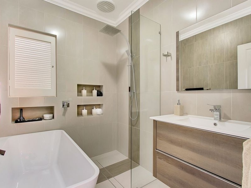 23 Rialto Avenue, Para Hills SA 5096