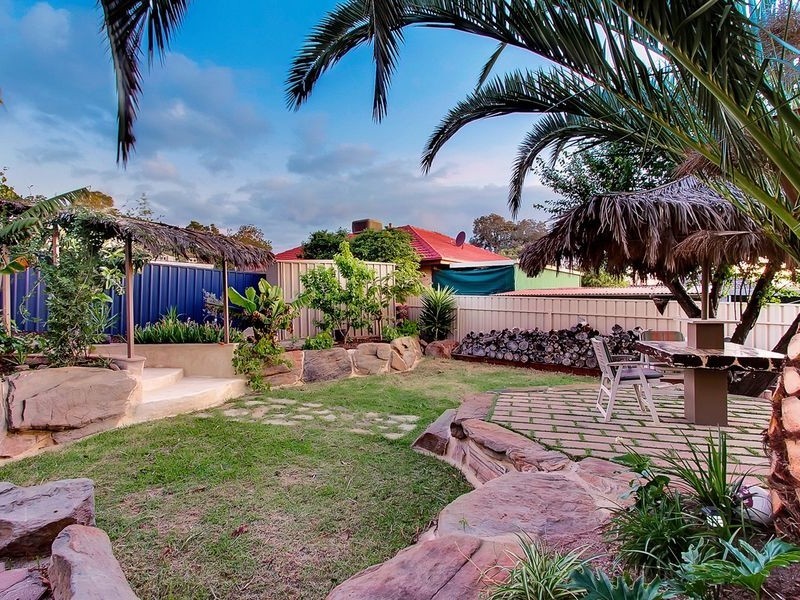 23 Rialto Avenue, Para Hills SA 5096