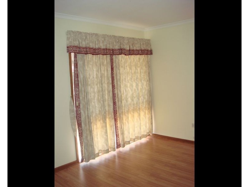 Para Hills West SA 5096