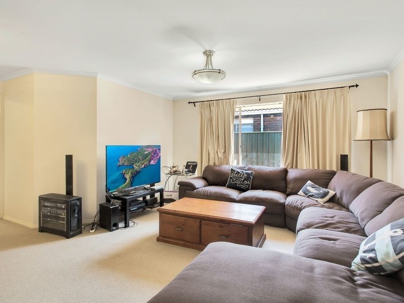2 Dylan Close, Munno Para West SA 5115