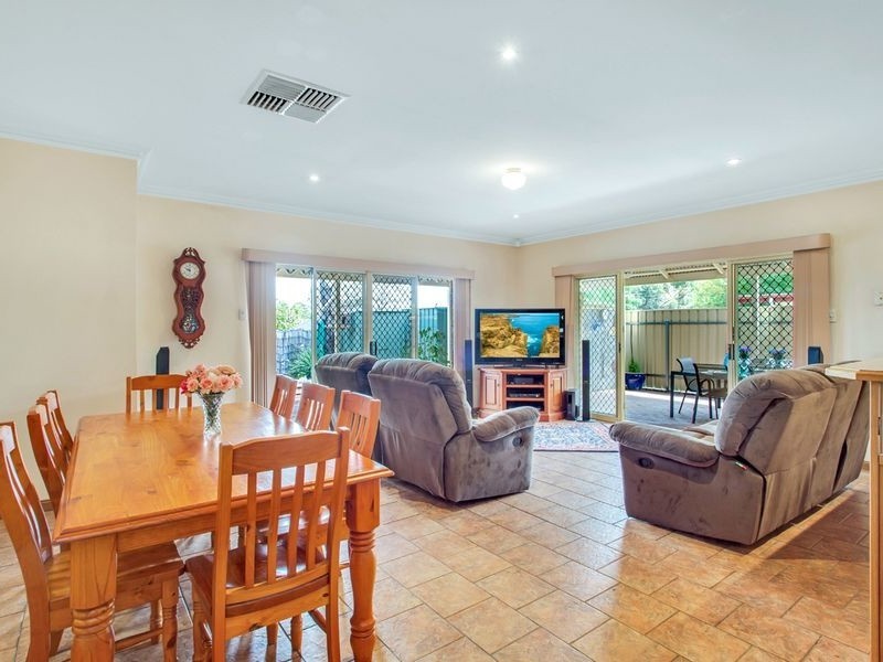 3 Montrose Avenue, Para Hills SA 5096
