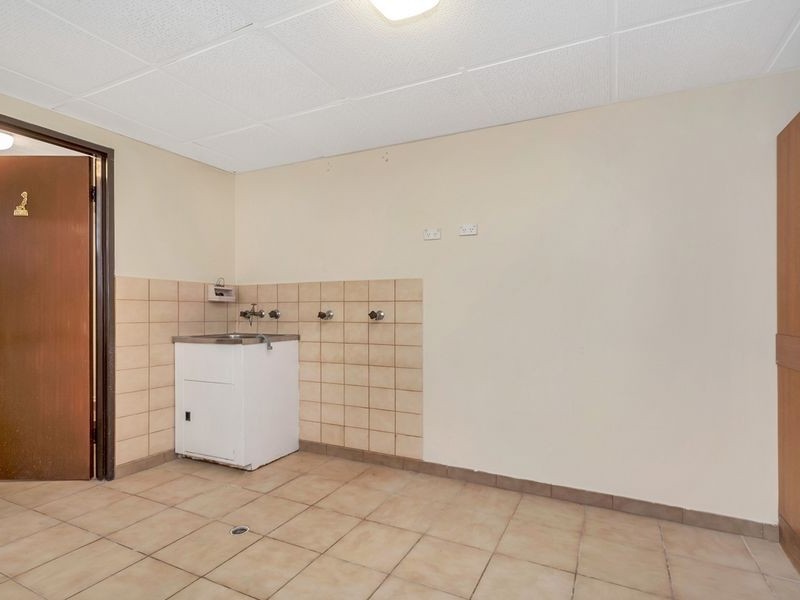 4 Tareena Street, Ridgehaven SA 5097
