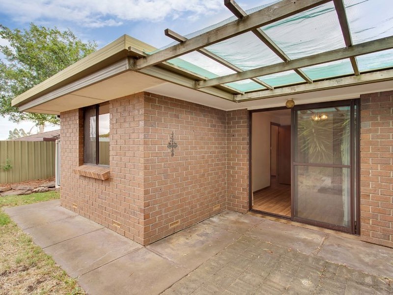 1/33 Doxiadis Street, St Agnes SA 5097