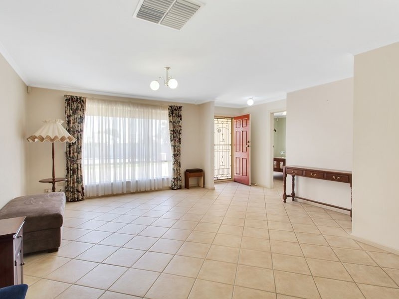 24 Cobby Drive, Modbury Heights SA 5092