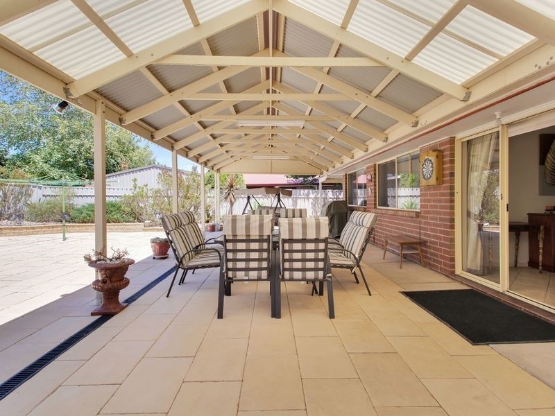 24 Cobby Drive, Modbury Heights SA 5092