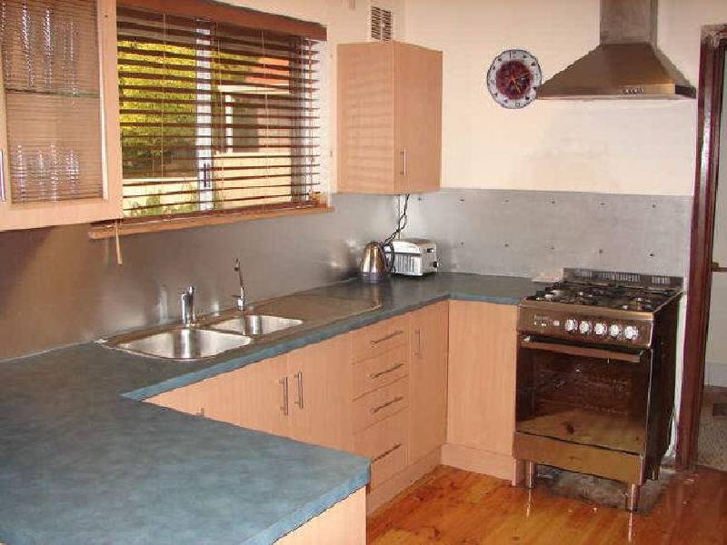 33 Morawa Avenue, Gilles Plains SA 5086