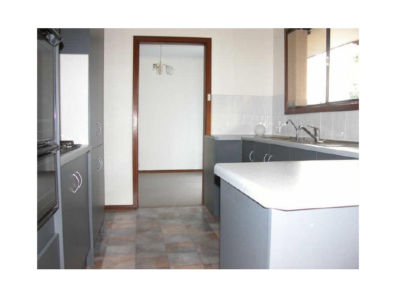 57 Flockhart Avenue, Valley View SA 5093