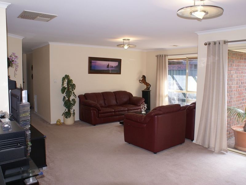 Para Hills West SA 5096