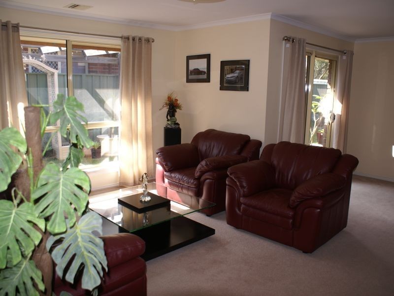 Para Hills West SA 5096