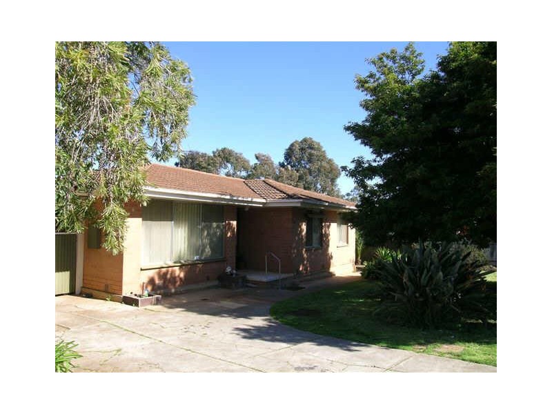 6 Preston Street, Elizabeth Downs SA 5113