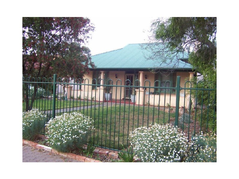 21 Royal Avenue, Pooraka SA 5095