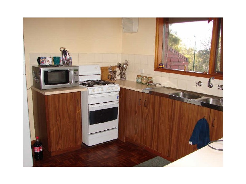 5 Hilliard Place, Para Vista SA 5093